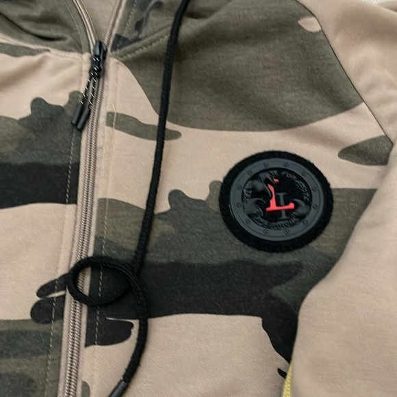 NEOT. 2 Pieces sport suit - Picture 2 of 5